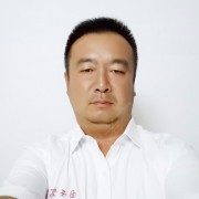 杨飞