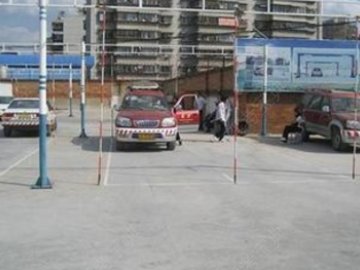 飞翔驾校.