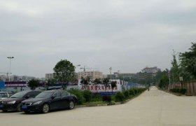 鹏展驾校