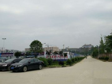 鹏展驾校