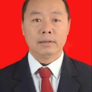 杨新伟