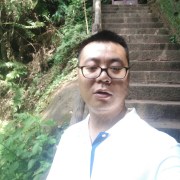 周斌