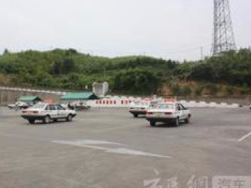 顺通驾校