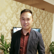 李强