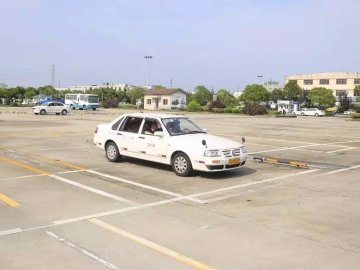 淮洲驾校.