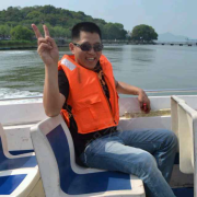 万小军