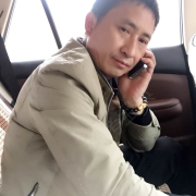 何小刚