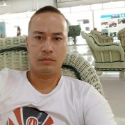 李彬