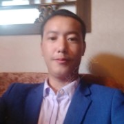 李自斌