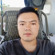 苏亮臻
