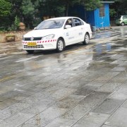 汪威龙