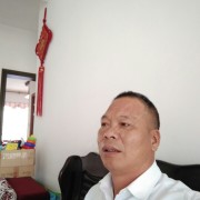 李新