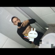 賀家榮