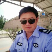 张金龙