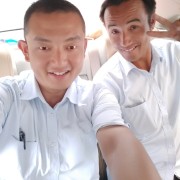 董欣