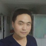 王华