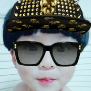 尹利铭