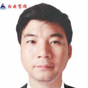 李伟强