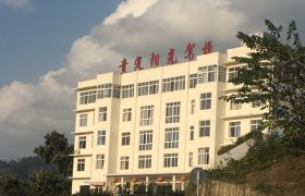 阳光驾校