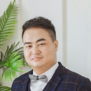 自鹏