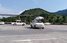 宏远驾校