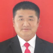 罗新