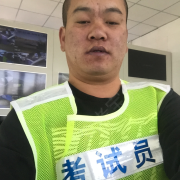 杜伟华