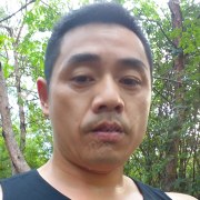 周尚文