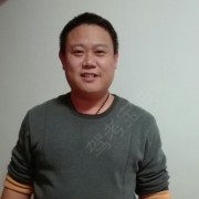 李伟