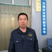 刘江