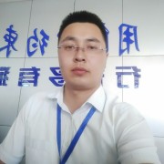 卢瑞