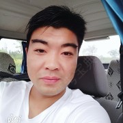 席翔宇