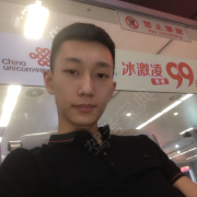 刘泽坤