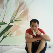 刘强