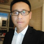 李奕