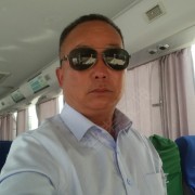 闫士民