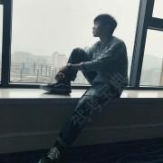刘英飞
