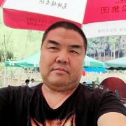 蒋伟