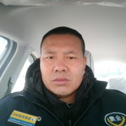 王伟