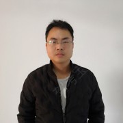 罗锶亮
