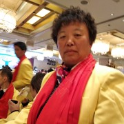 邴菊梅