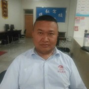 李强