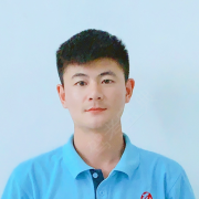 王明