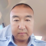 黄明