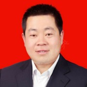 台伟