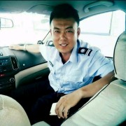 刘华东