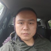 侯焜龙