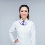 王春霞