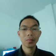 甘偉