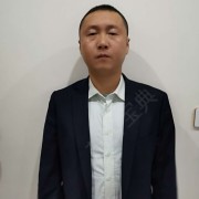 方亮